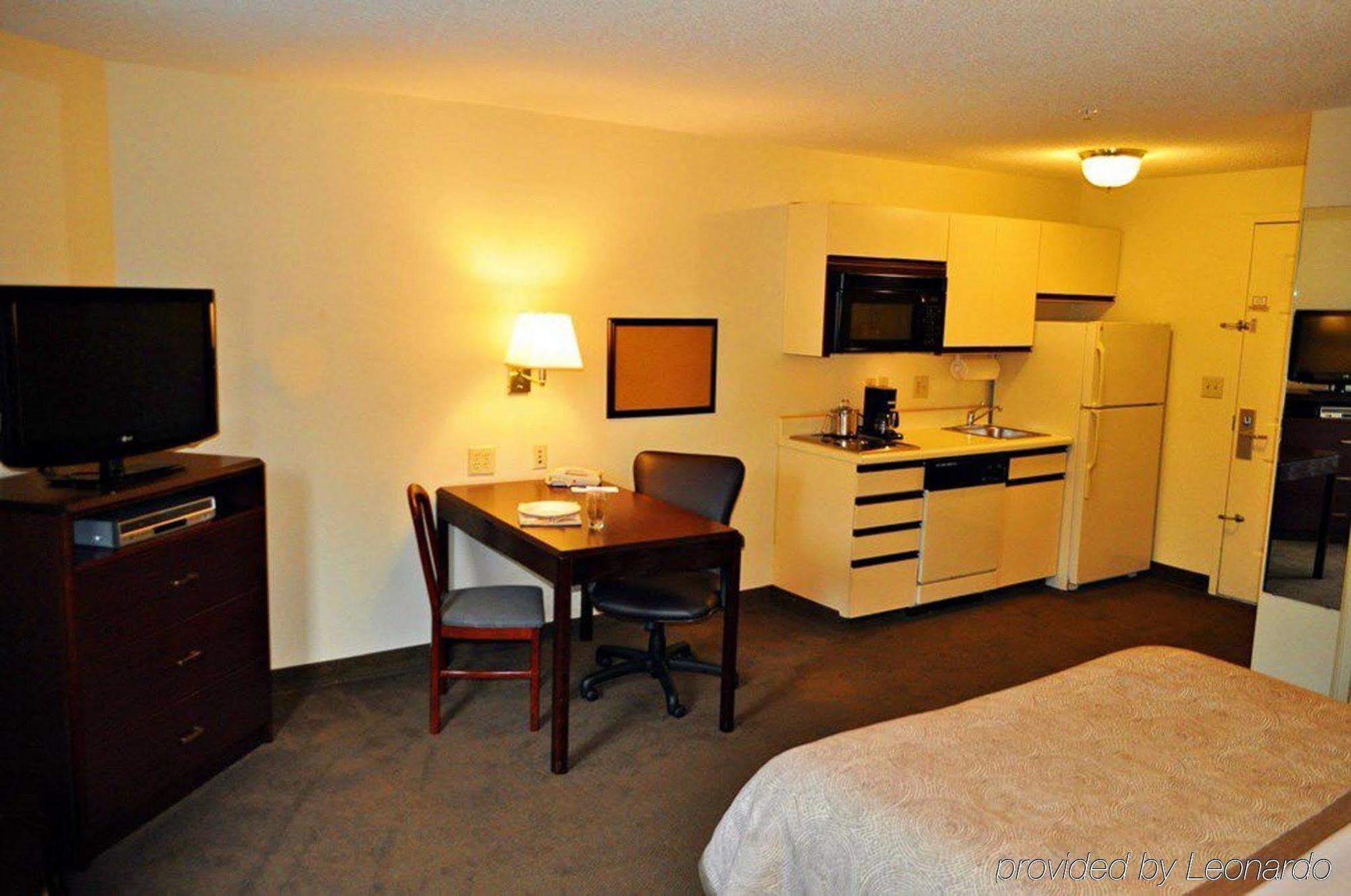 Candlewood Suites Raleigh Crabtree By Ihg Exterior foto